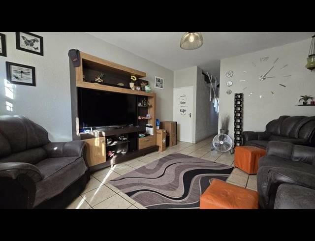 2 BEDROOM TOWNHOUSE FOR SALE IN RANDHART